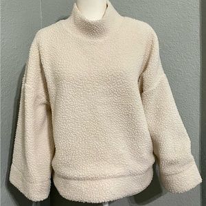 Gap Sweater